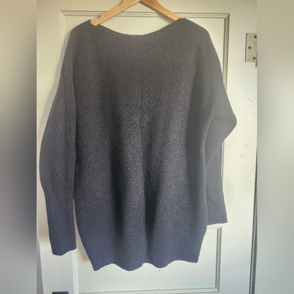 Anthropologie sweater - Picture 3 of 5